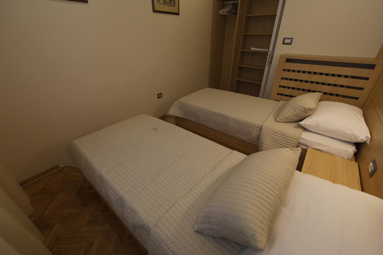 Apartment Piano Белград Екстериор снимка