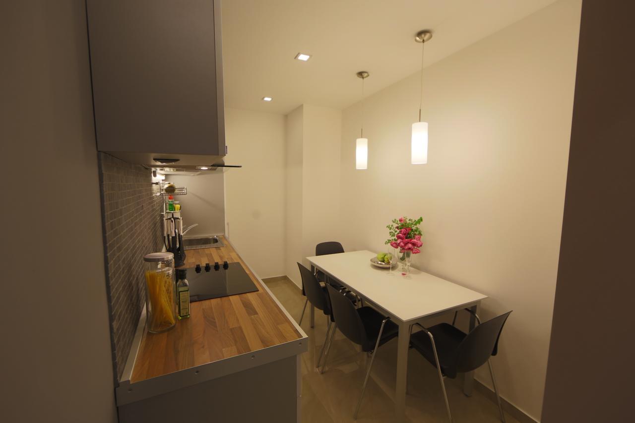 Apartment Piano Белград Екстериор снимка